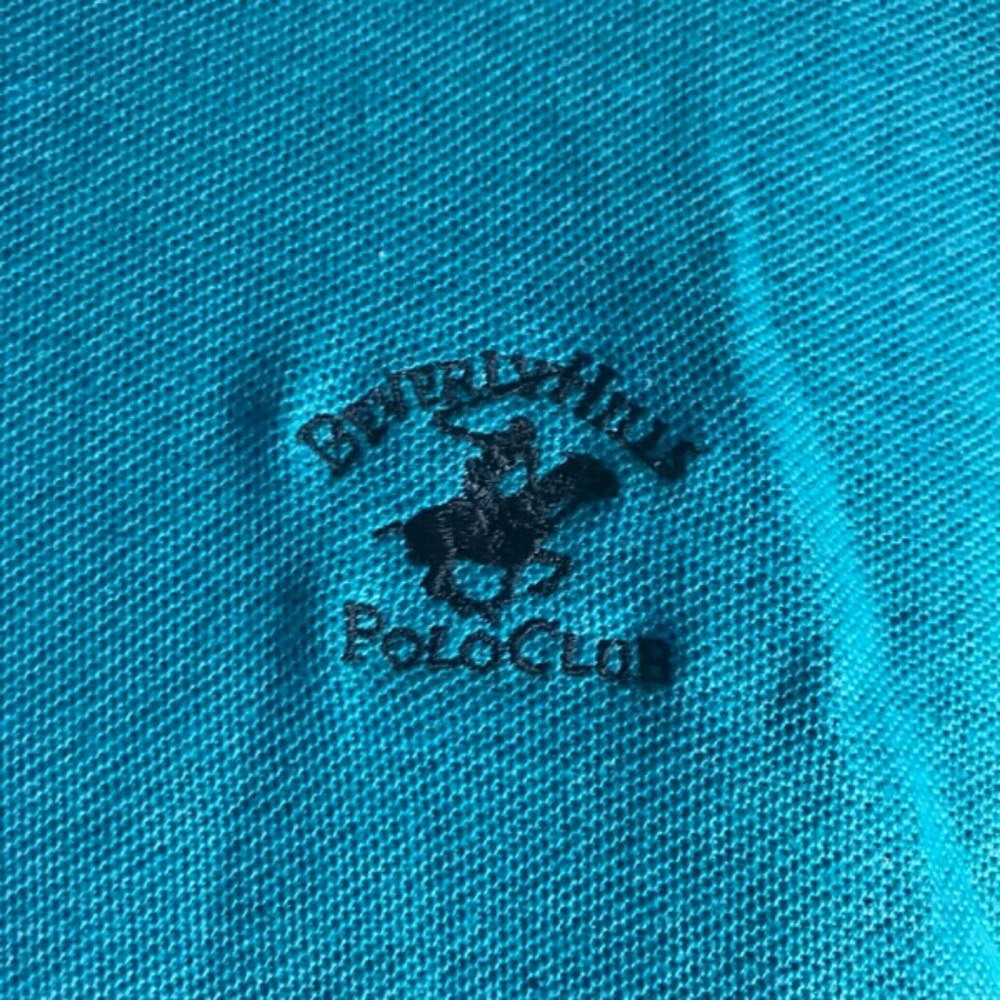 Shirt 👕 - Picture 3 of 3